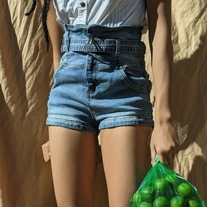 Super high rise denim shorts with half ring buckle